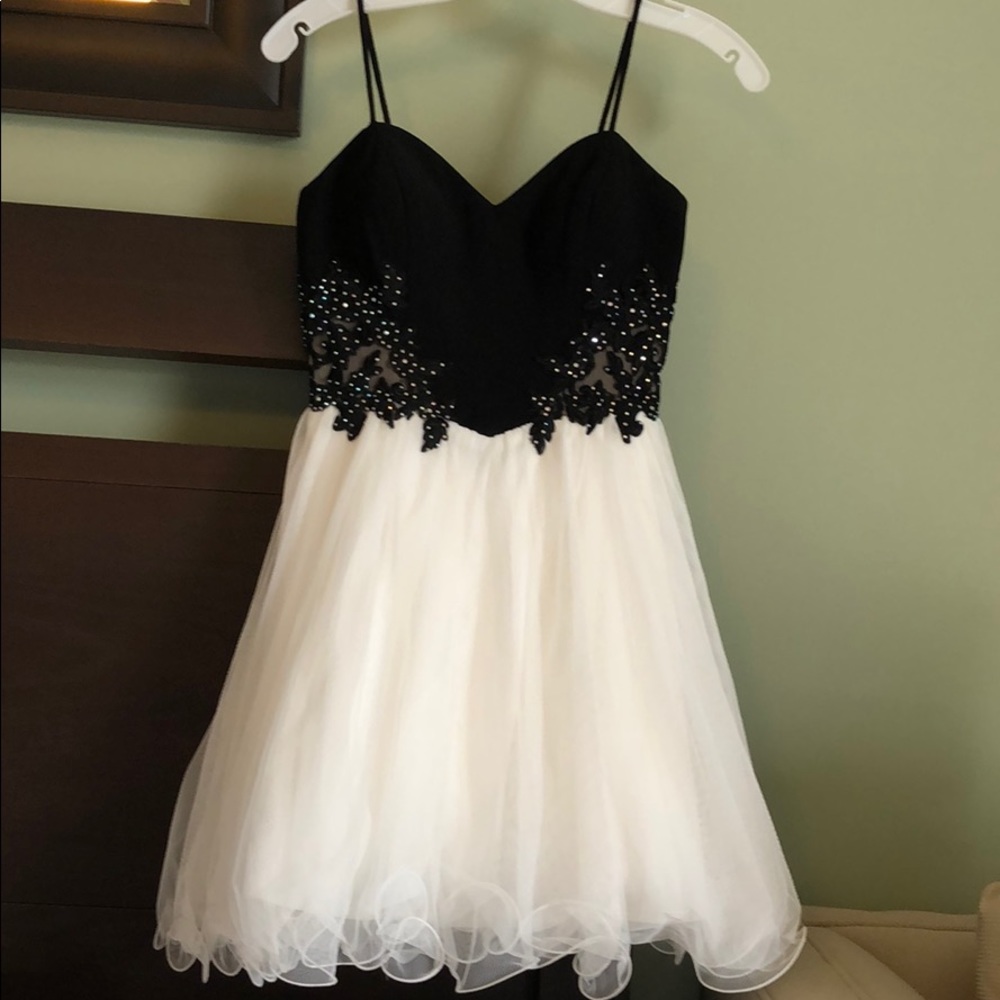 Blondie Nites Homecoming Cocktail Dress